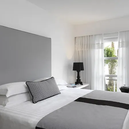 Aressana & - Small Luxury Of The World 4*