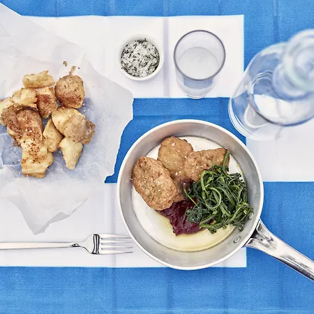 فندق Aressana & - Small Luxury Of The World ثيرا