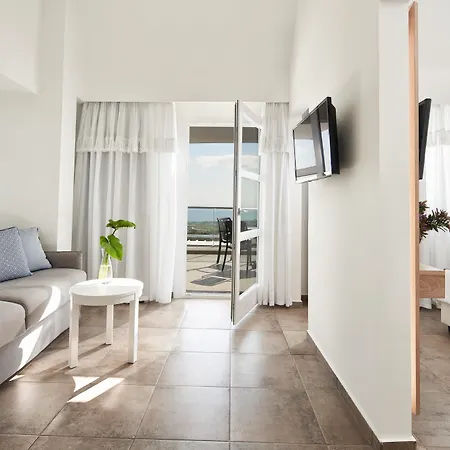 Aressana & - Small Luxury Of The World 4*