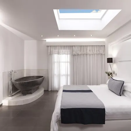 Aressana & - Small Luxury Of The World Fira (Santorini)